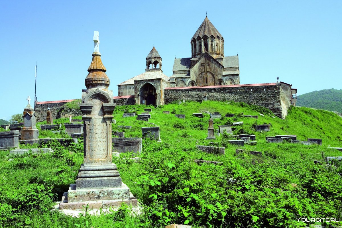 Храм Гандзасар в Армении