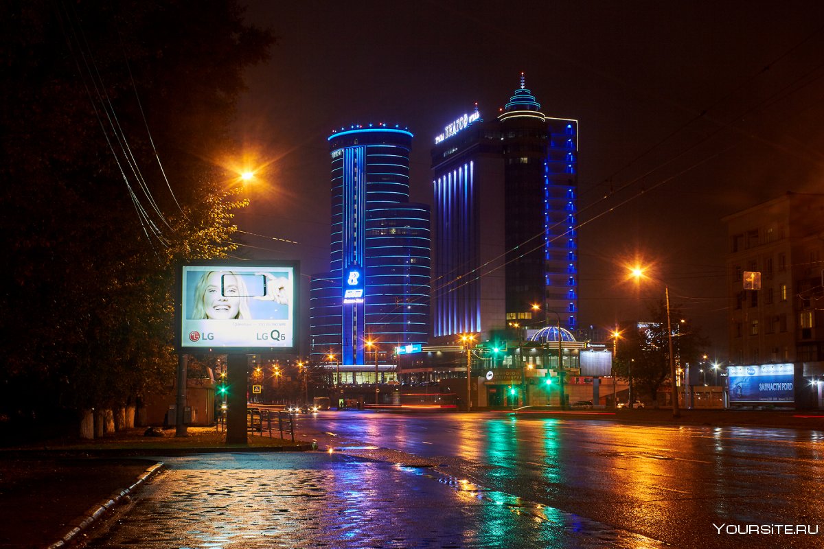 Набережная Челябинск ночью