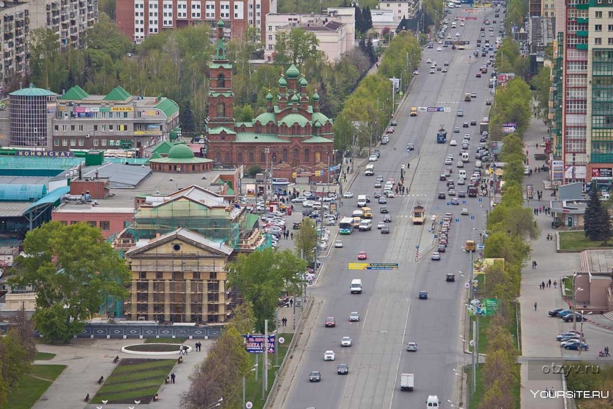 Центральная улица Челябинска