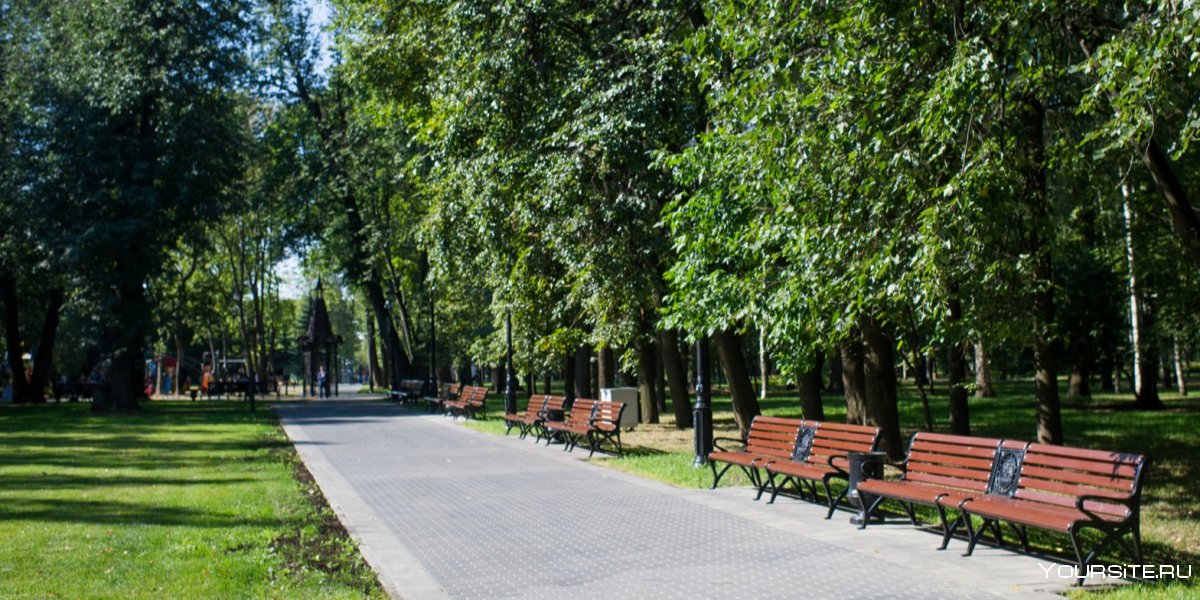 Улица Москвы парк