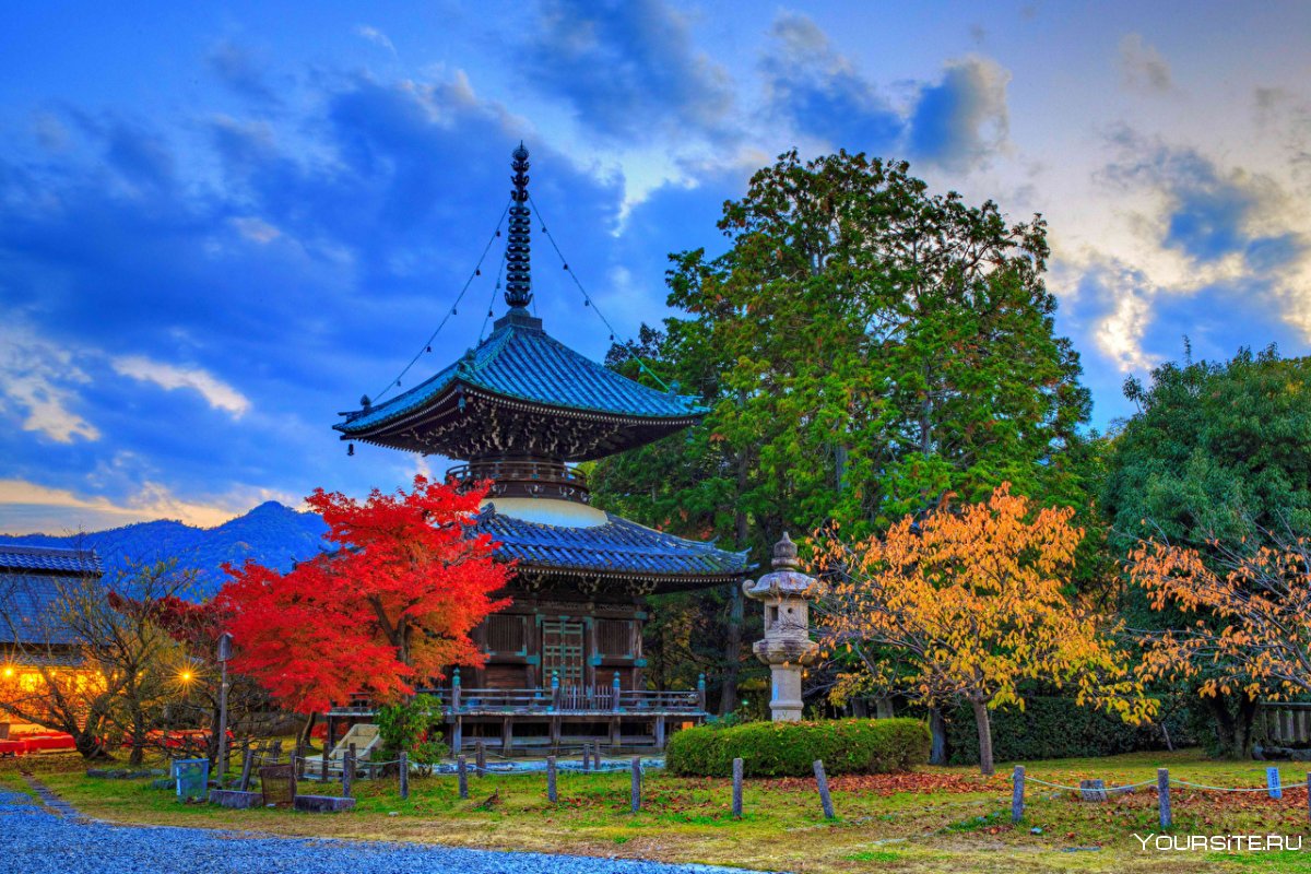 Храм пагода в Японии
