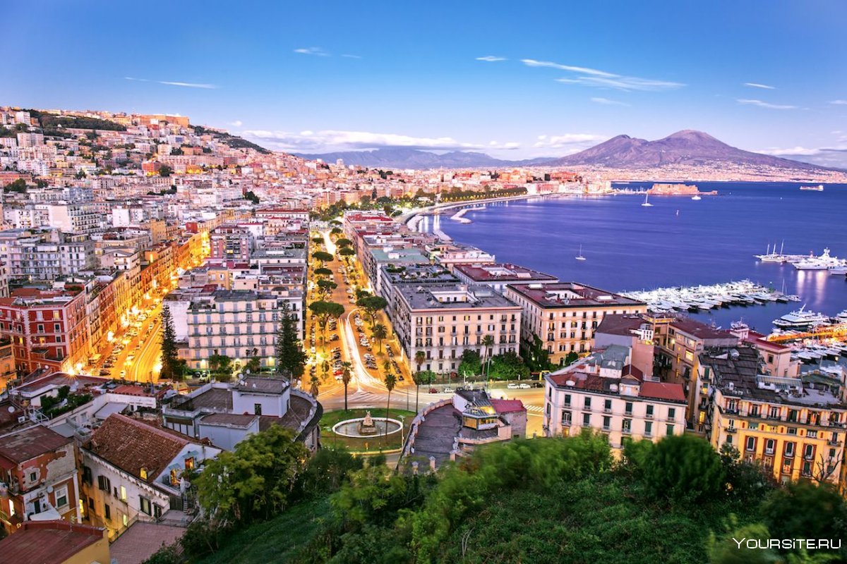 Napoli Италия город