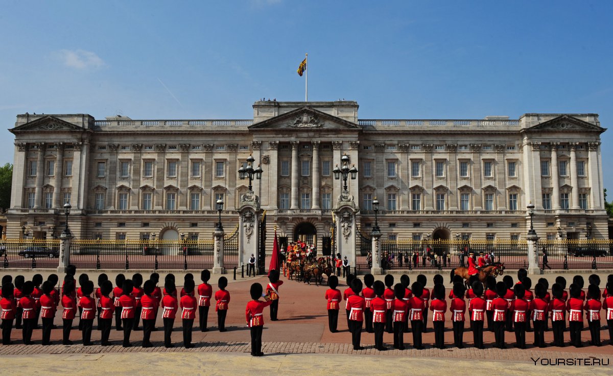 Резиденция королевы Великобритании Букингемский дворец