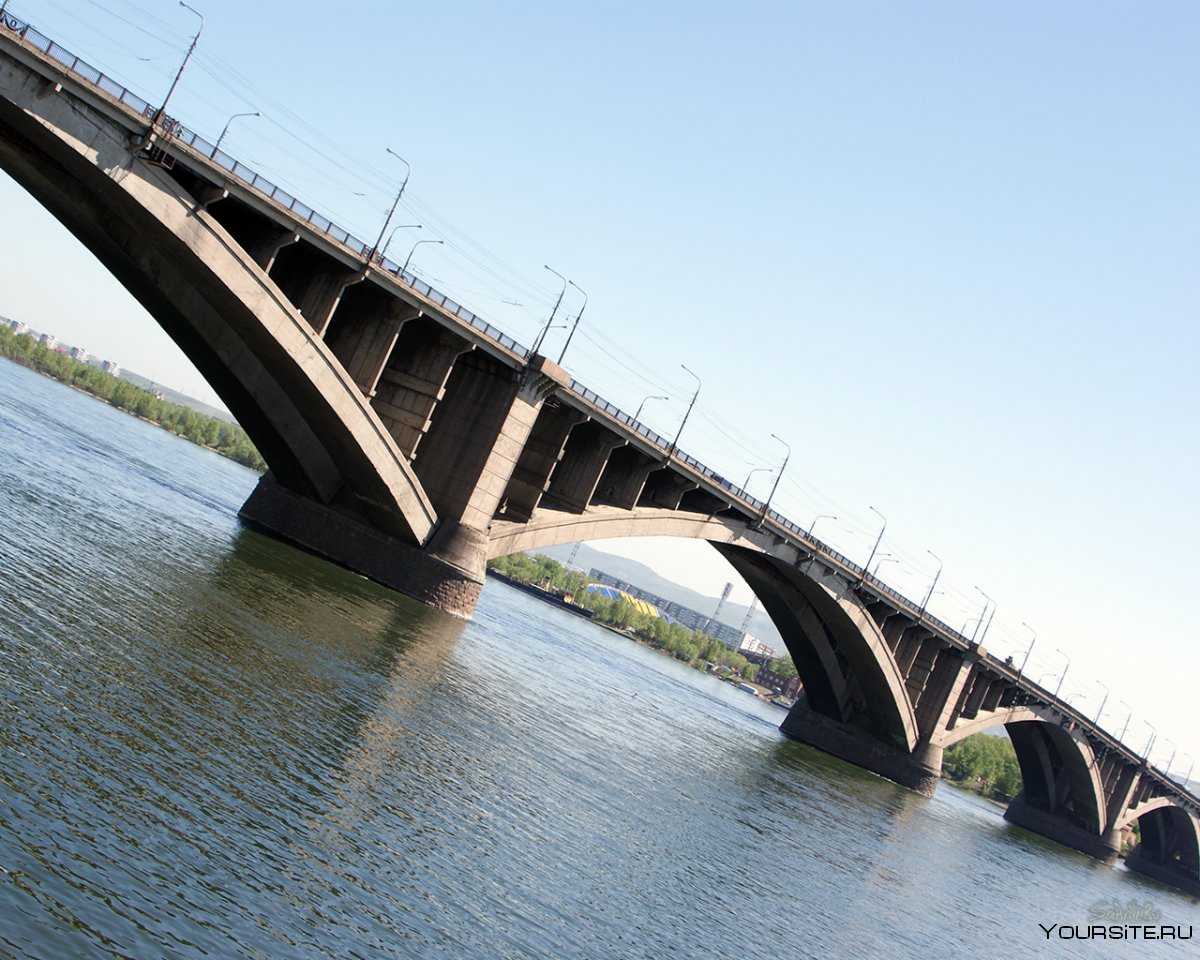 Разводной мост в Красноярске