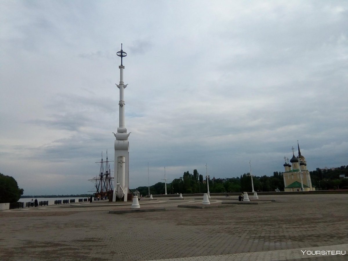 Петровская площадь Воронеж