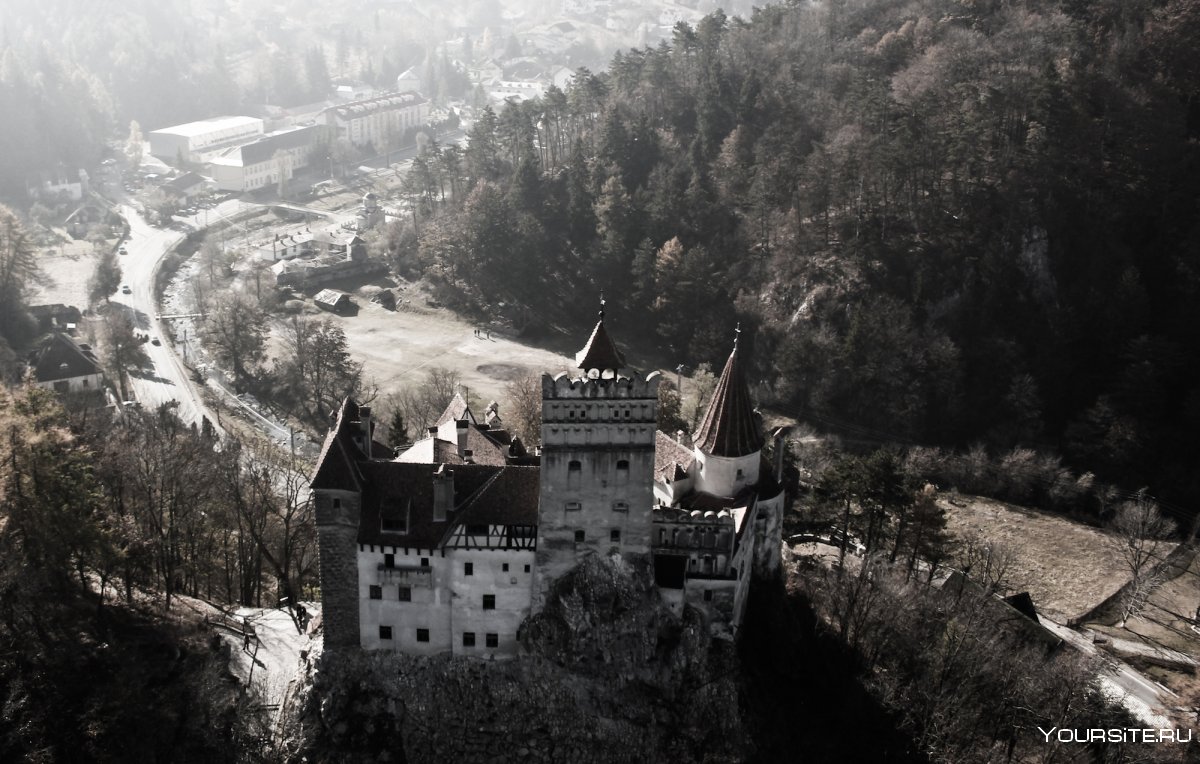 Замок Пелеш (Castelul peleş), Румыния.