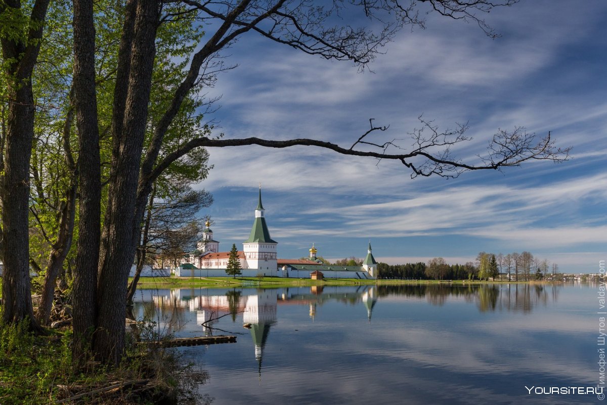 Иверский монастырь Новгородская область