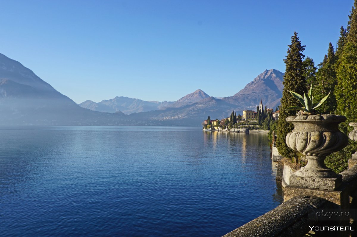 Альпийское озеро Комо, Италии