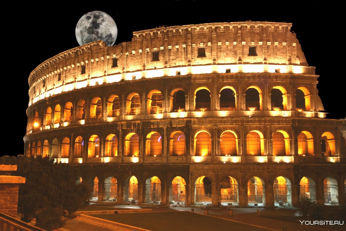 Вечерний Колизей в Риме