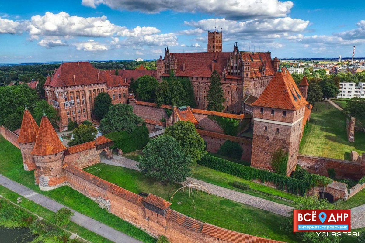Замок Мальборк Польша