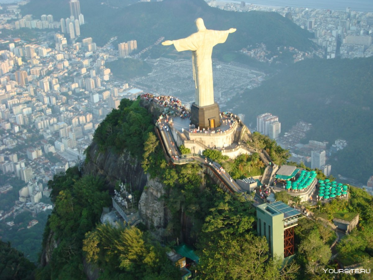 Корковадо Рио-де-Жанейро статуя Христа