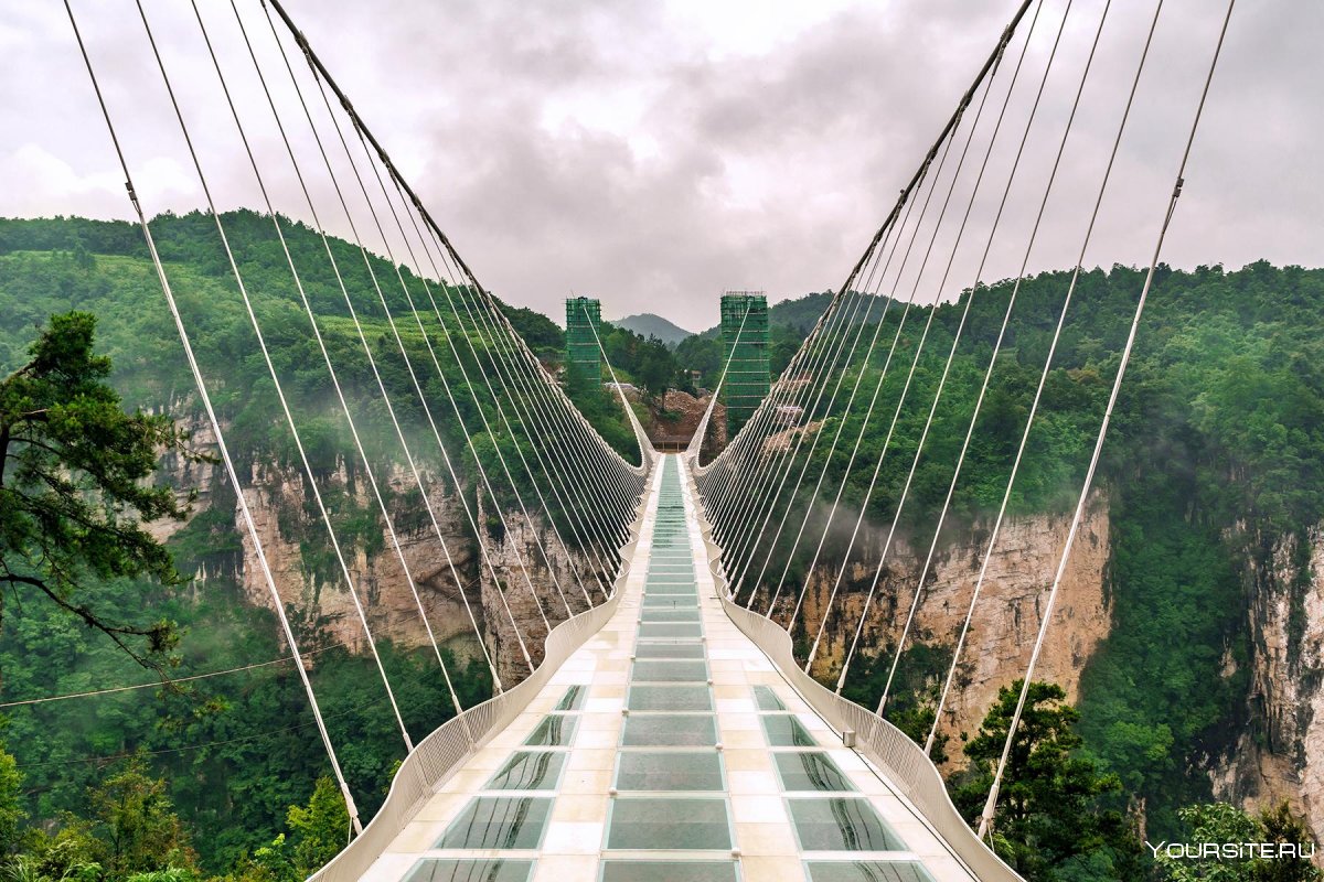 Стеклянный мост Чжанцзяцзе Чжанцзяцзе