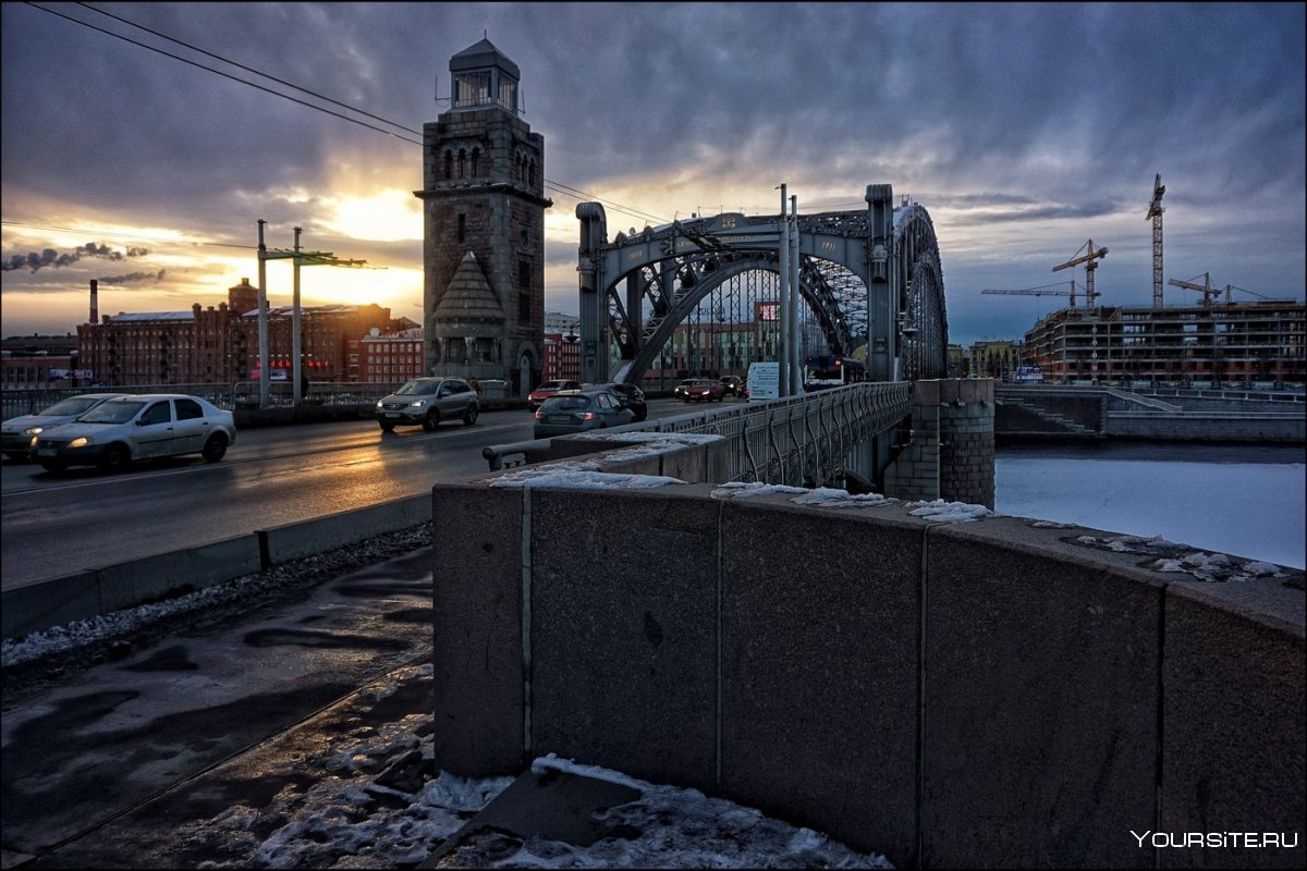 Мост Петра 1 в Санкт-Петербурге