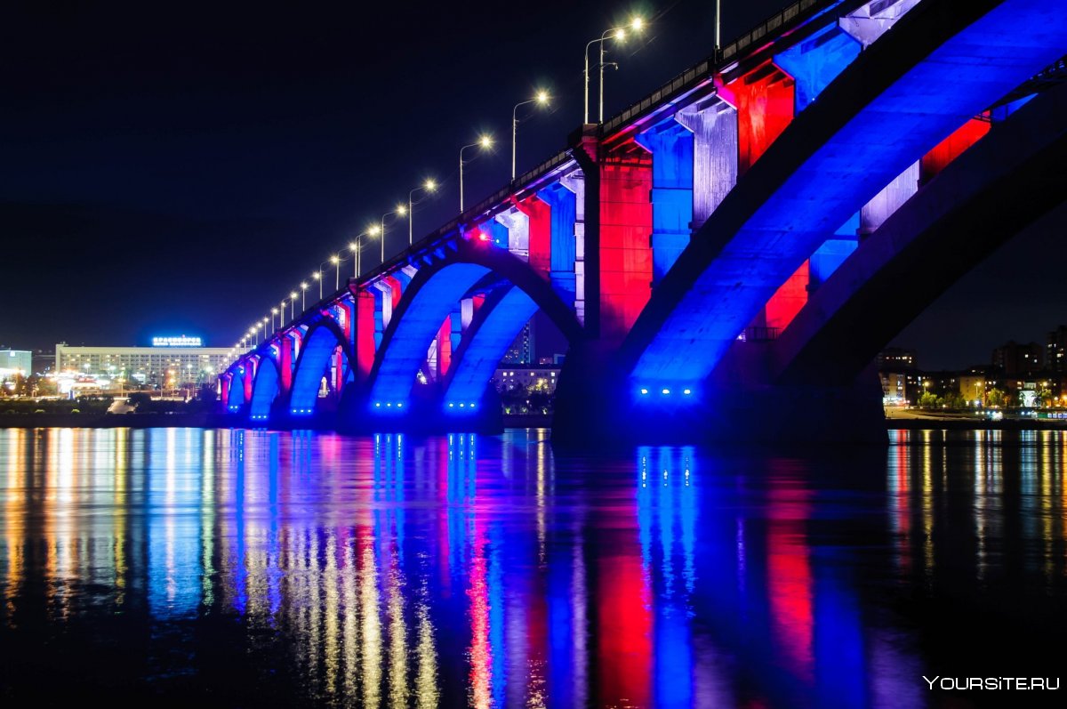 Коммунальный мост через Енисей в Красноярске