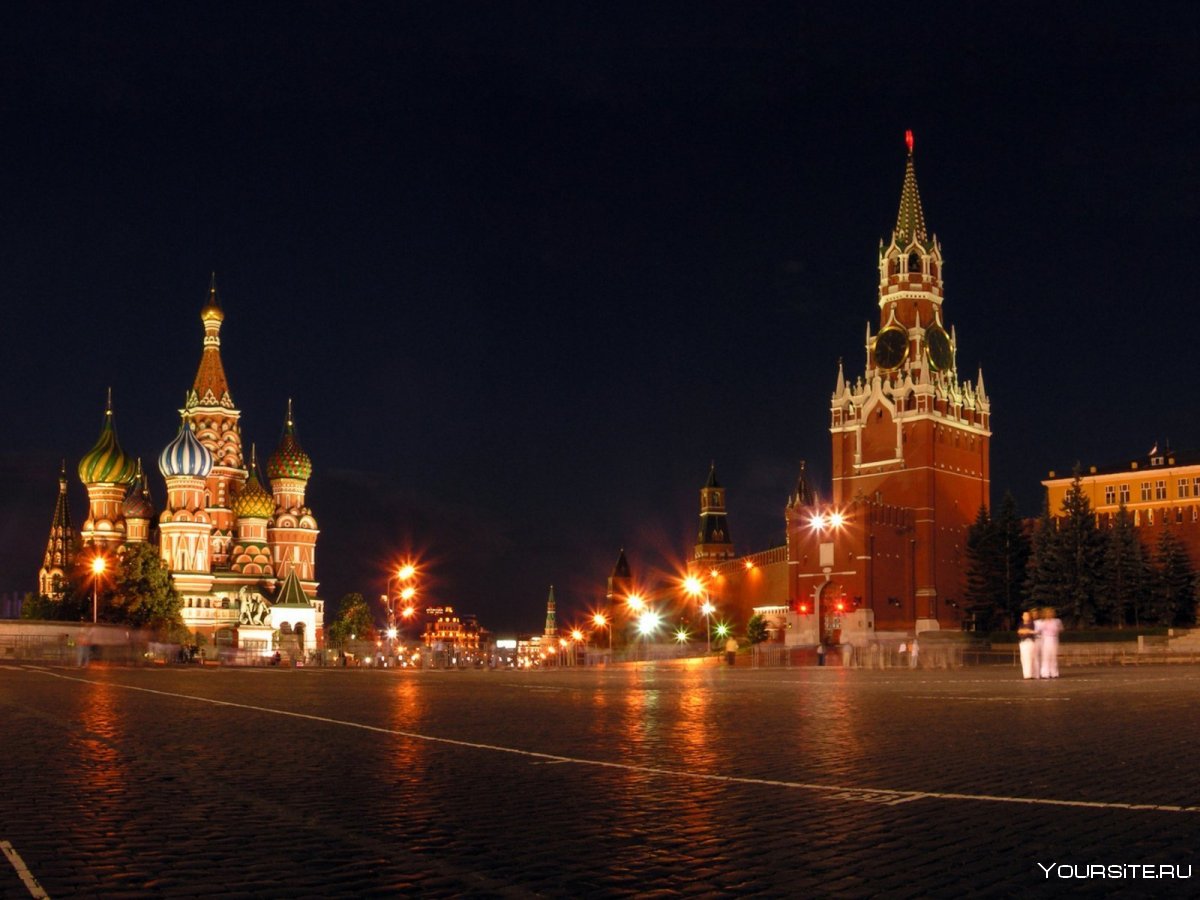 Москва ночная красная площадь