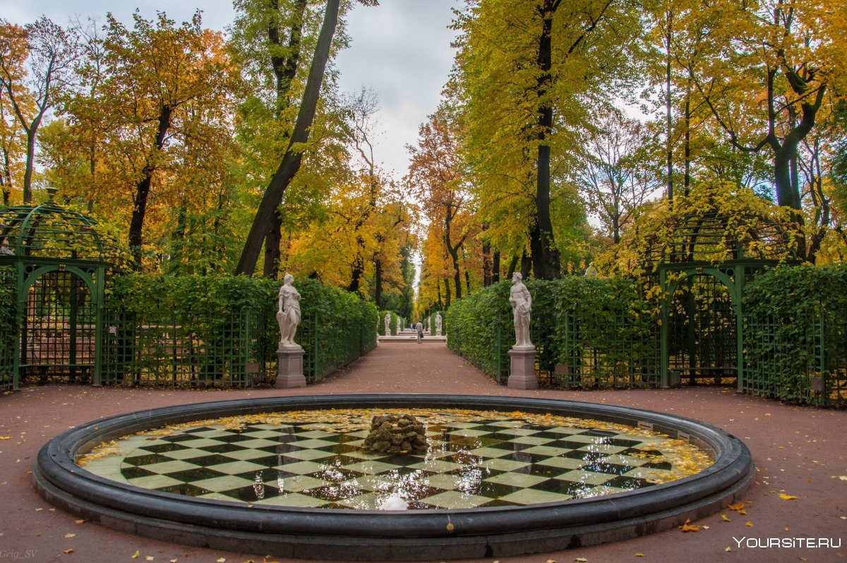 Сад Петра 1 в Санкт-Петербурге