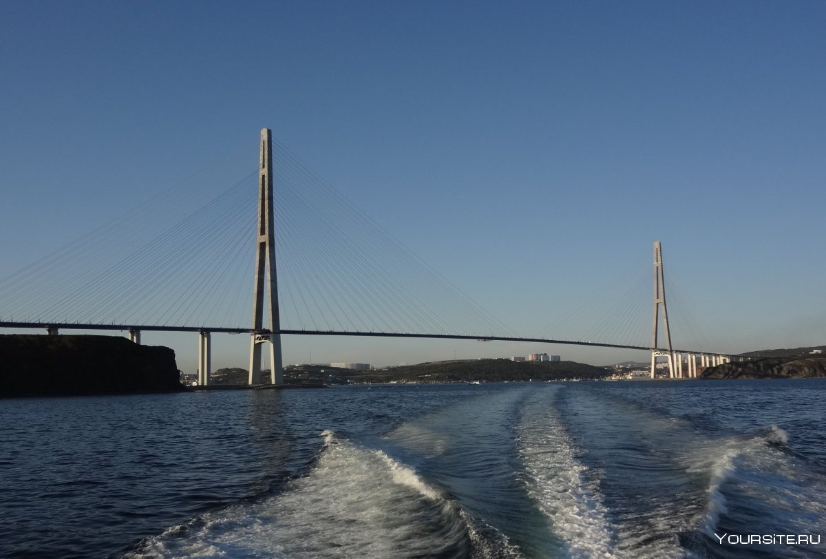 Вантовый мост Владивосток