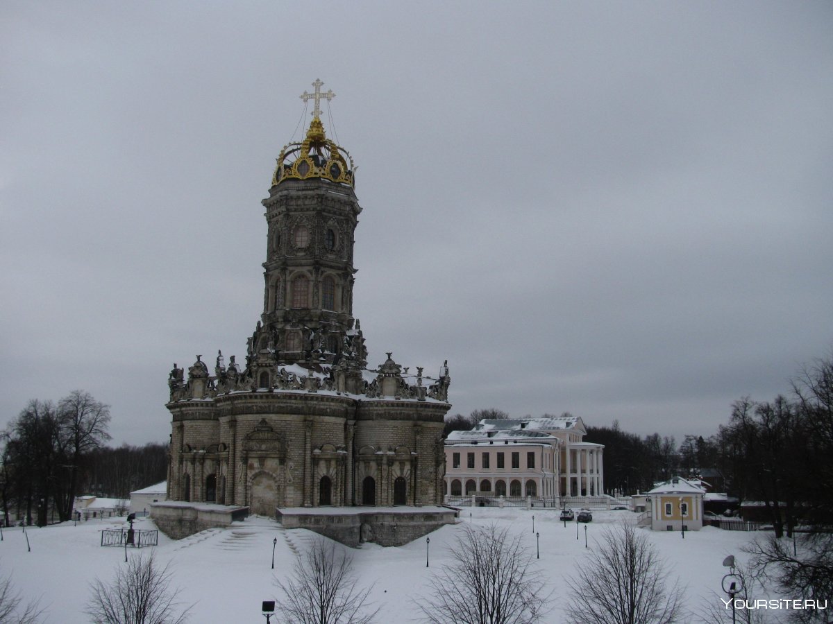 Усадьба Дубровицы в Подольске зимой