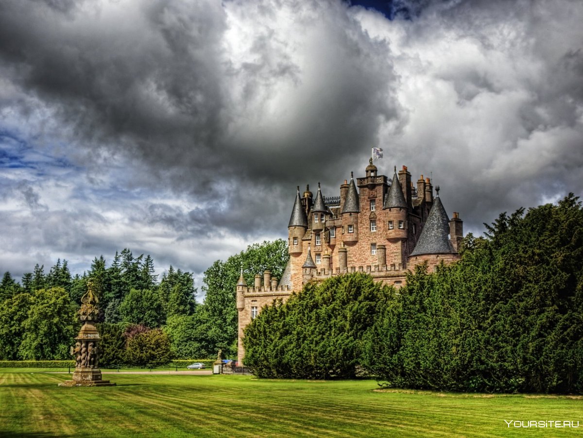 Glamis замок в Шотландии