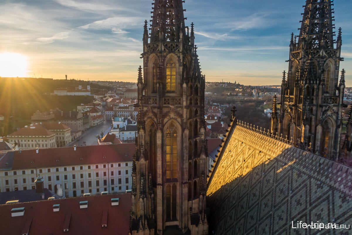 Собор Святого Вита Прага башни