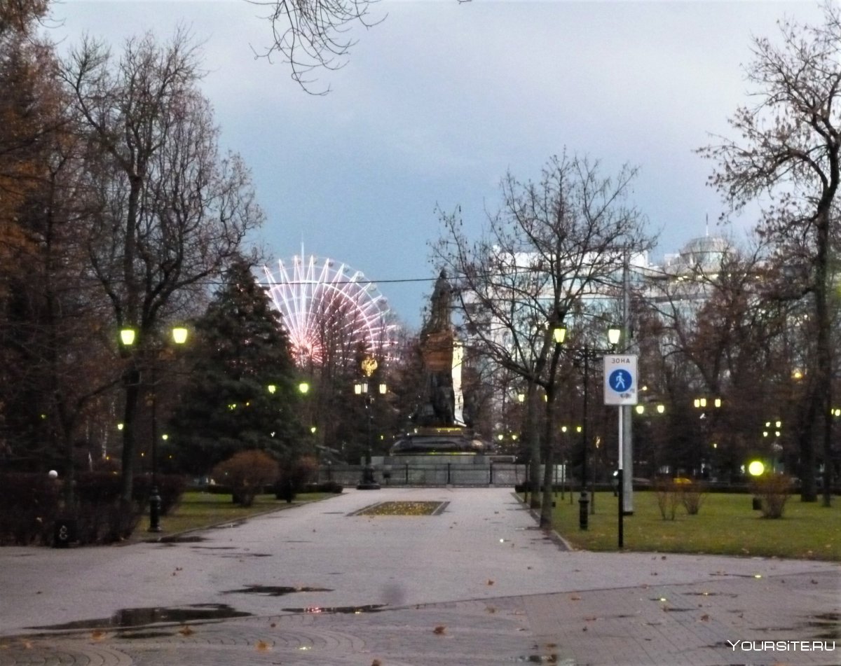 Екатерининский сад в Санкт-Петербурге