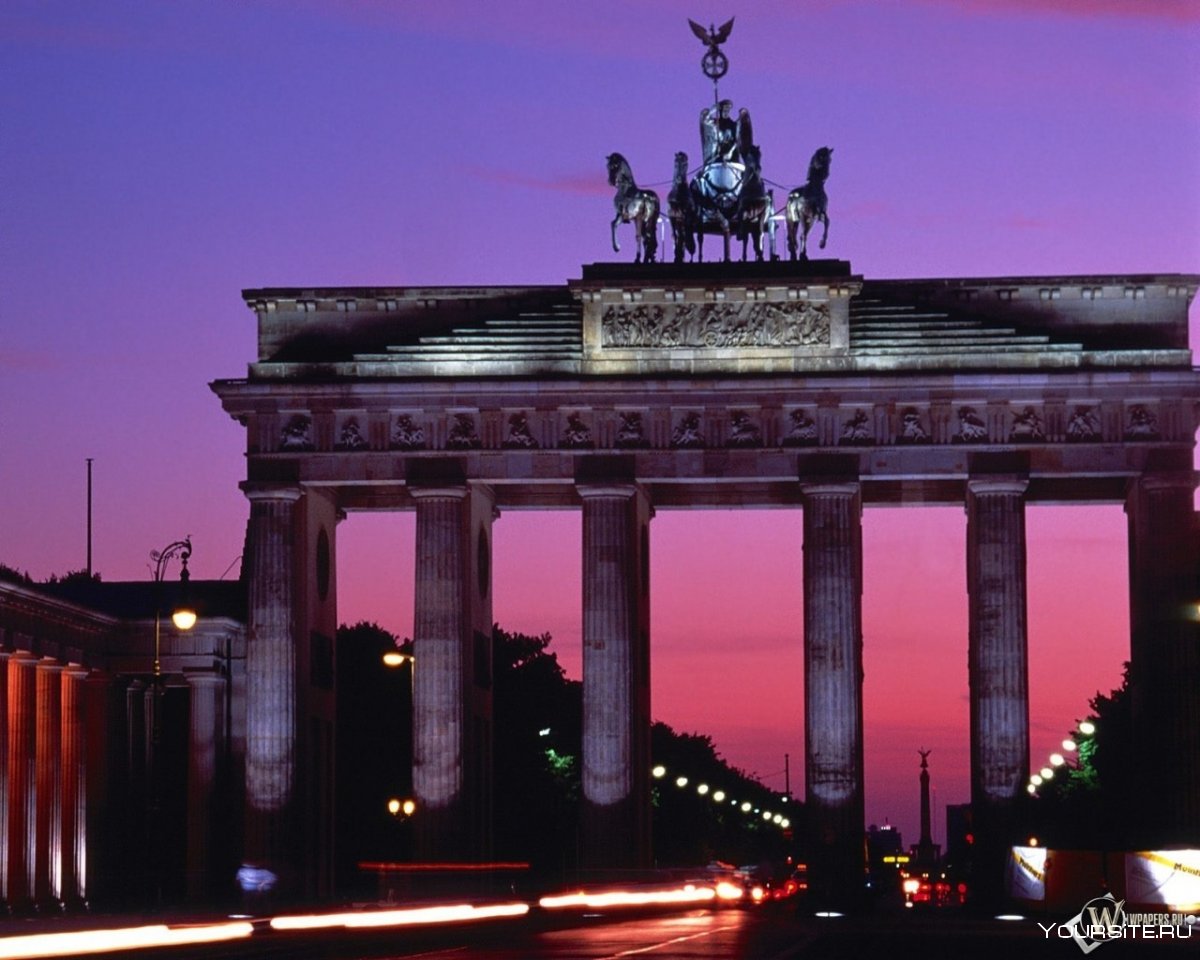 Берлин город Бранденбургские ворота