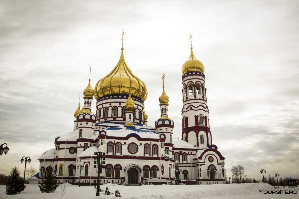 Самый известный храм Рождества Христова в России