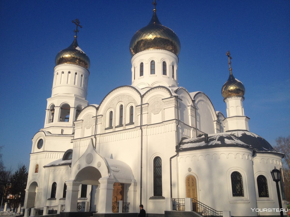 Храм Петра и Февронии в Новокузнецке