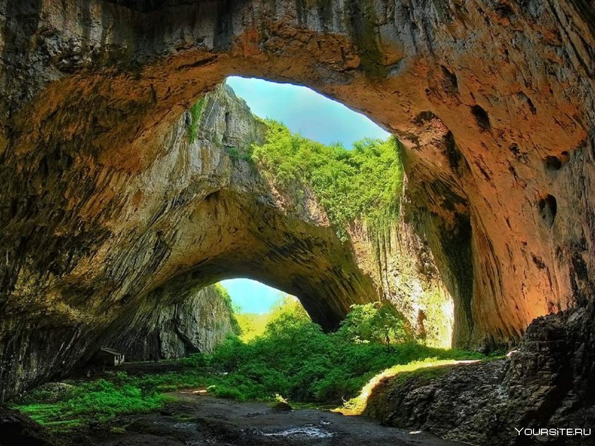 Пещеры в Чиле Чико
