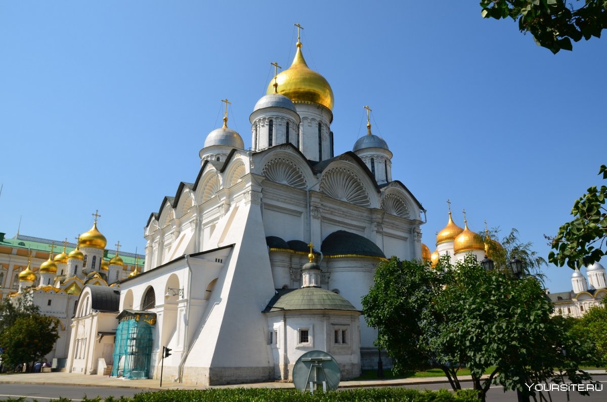 Архангельский собор в Москве Алевиз новый
