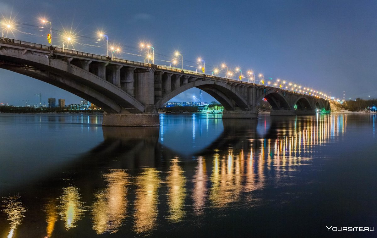 Красноярск ночной коммунальный мост
