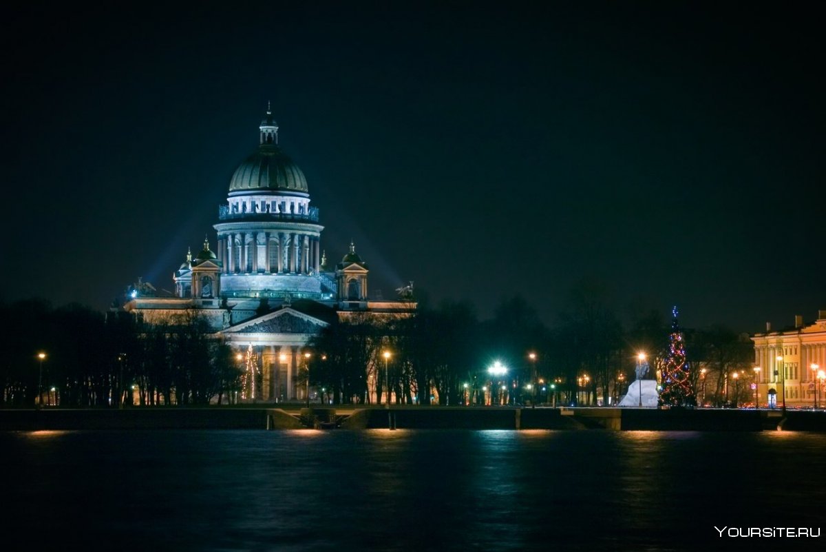 Петербург ночью серый
