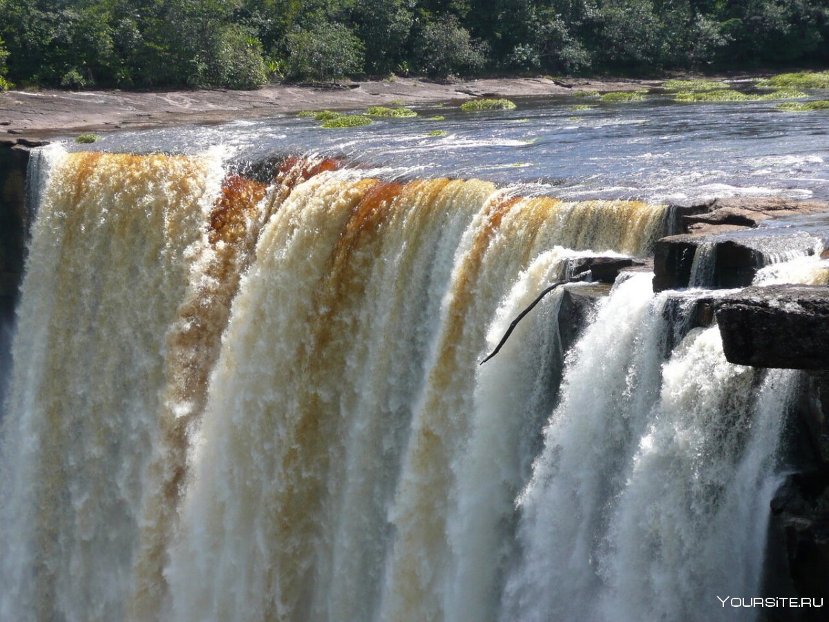Водопад Кайетур Гайана фото