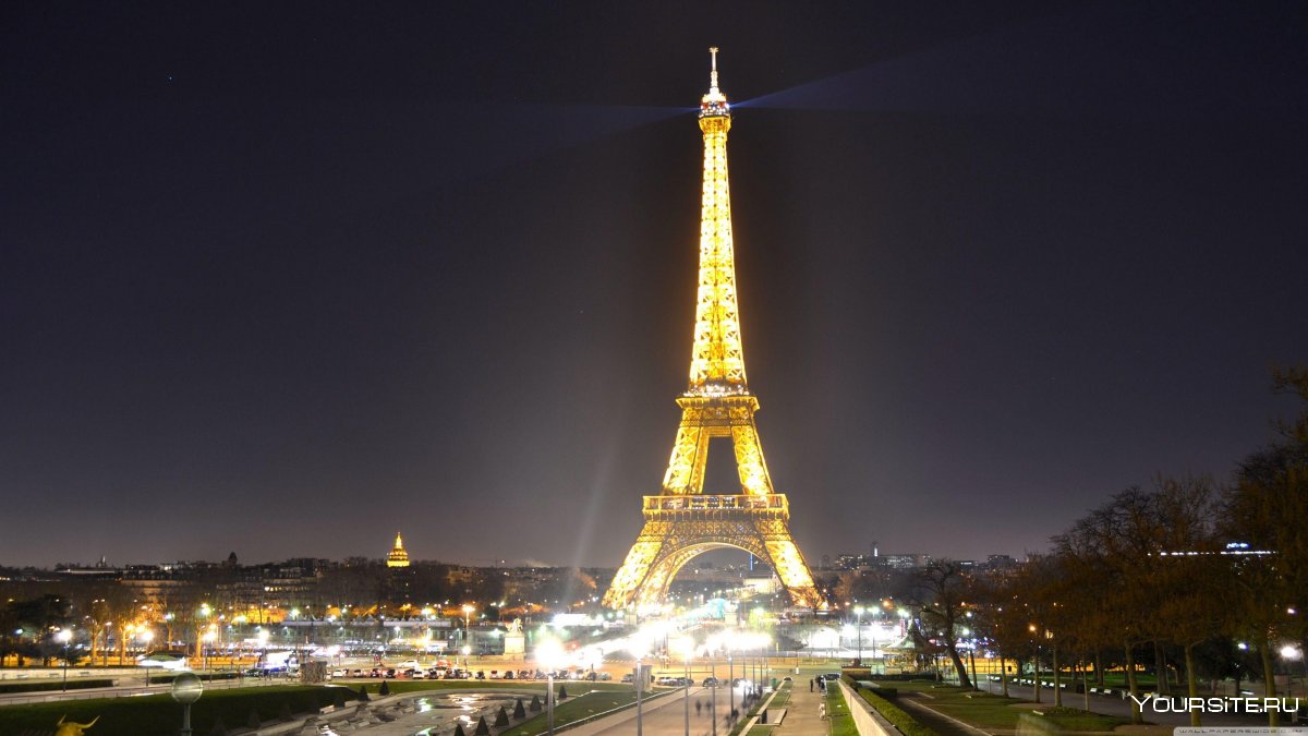 Ночной город Париж