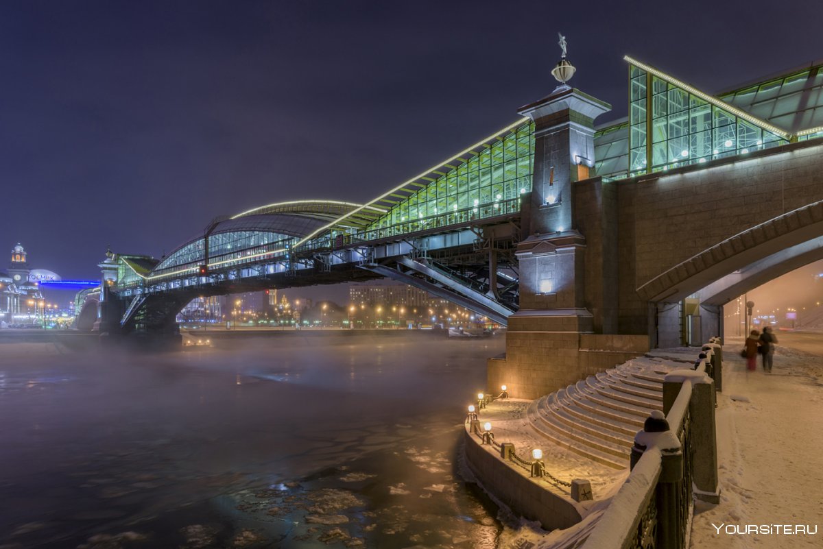 Мост на Москве реке Богдана Хмельницкого