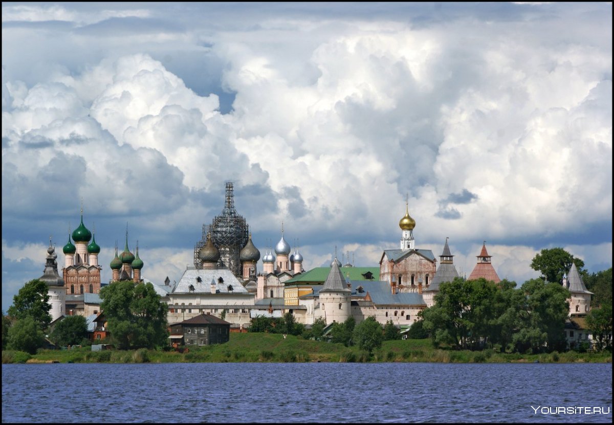 Ростов Великий Кремль с воды