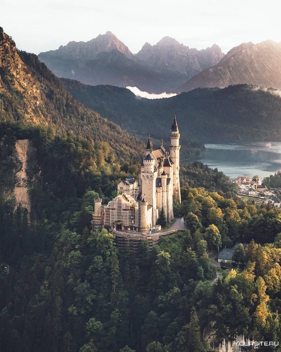 Сказочный замок в Баварии