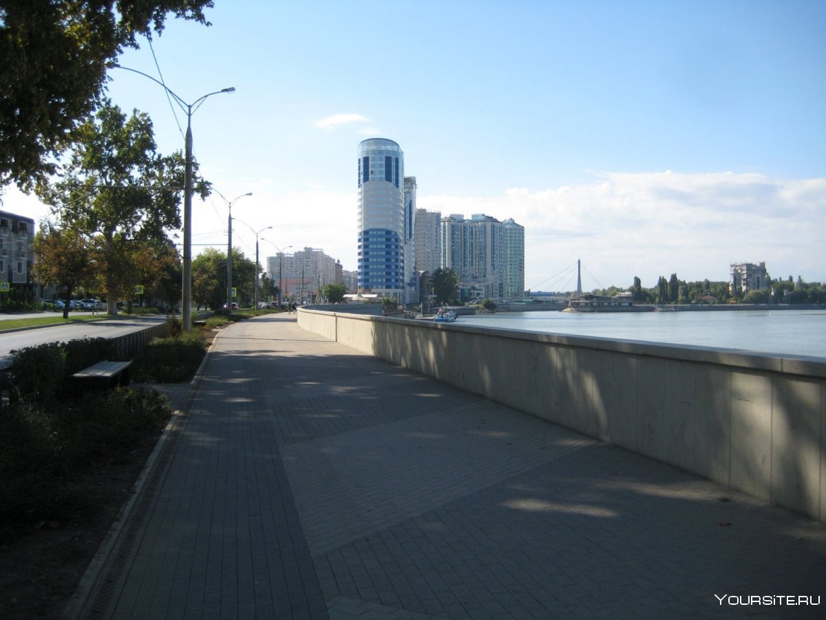 Мост на Кубанонабережной Краснодар