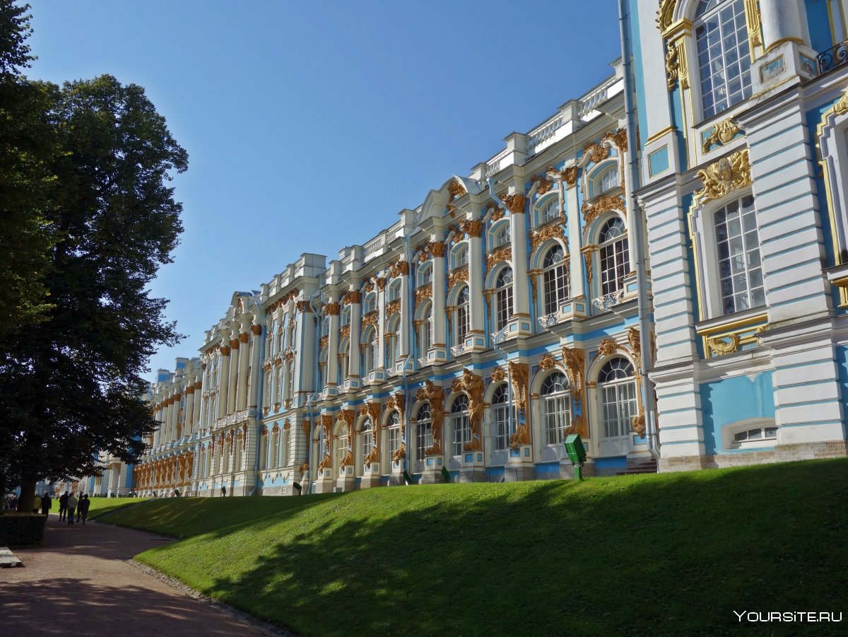 Екатерининский дворец Москва