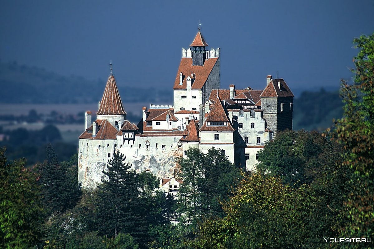 Брашов Румыния замок Дракулы зимой
