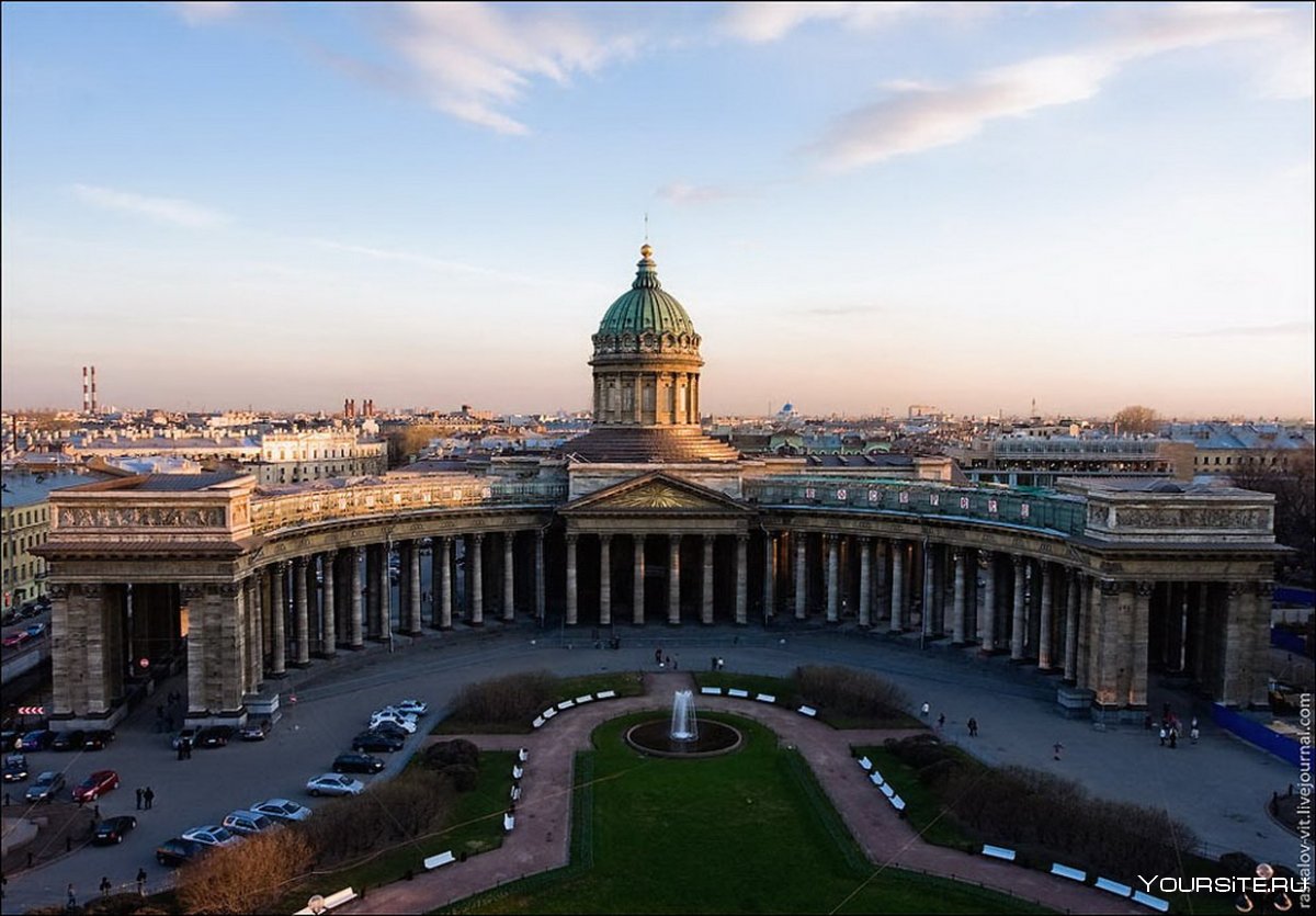Казанский собор в Санкт-Петербурге сверху