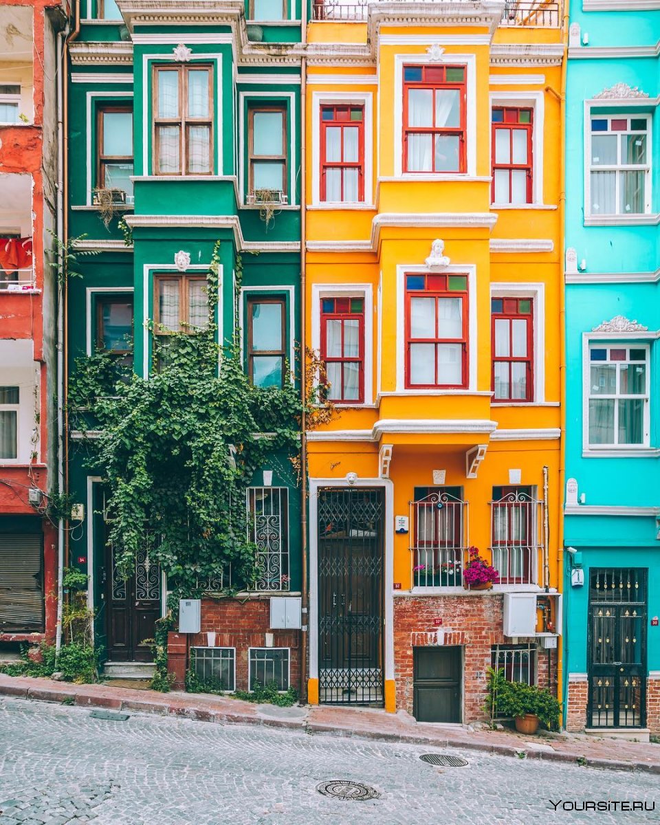 Стамбул Балат цветные домики