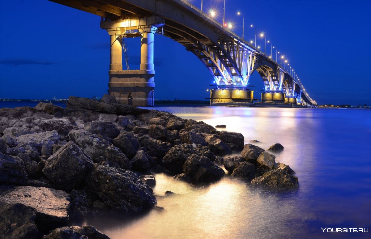Саратов мост ночью