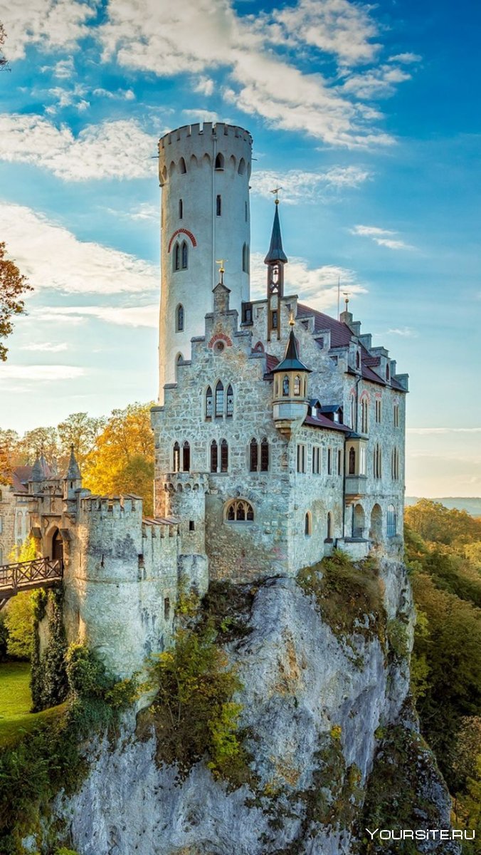 Замок Лихтенштайн Баден-Вюртемберг Германия