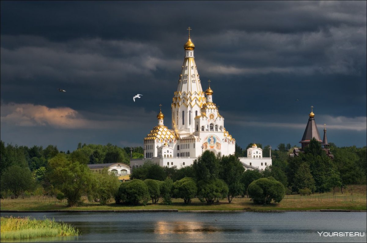 Белоруссия храмы соборы монастыри
