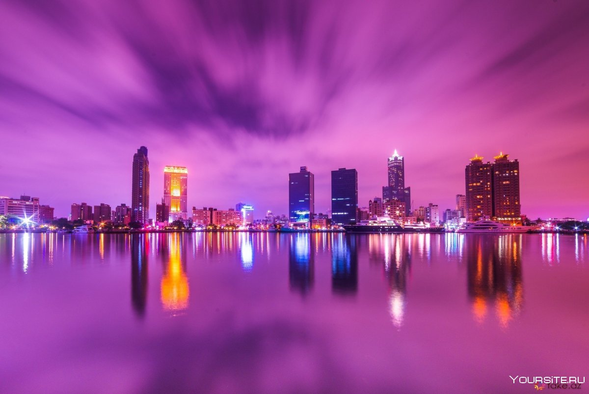 Ночной город фиолетовый