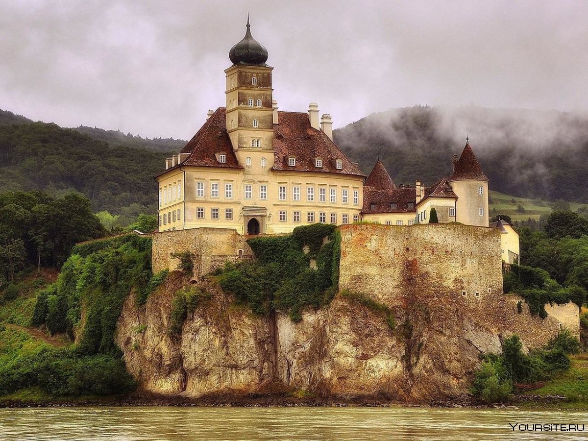 Древний замок Дануба Австрия