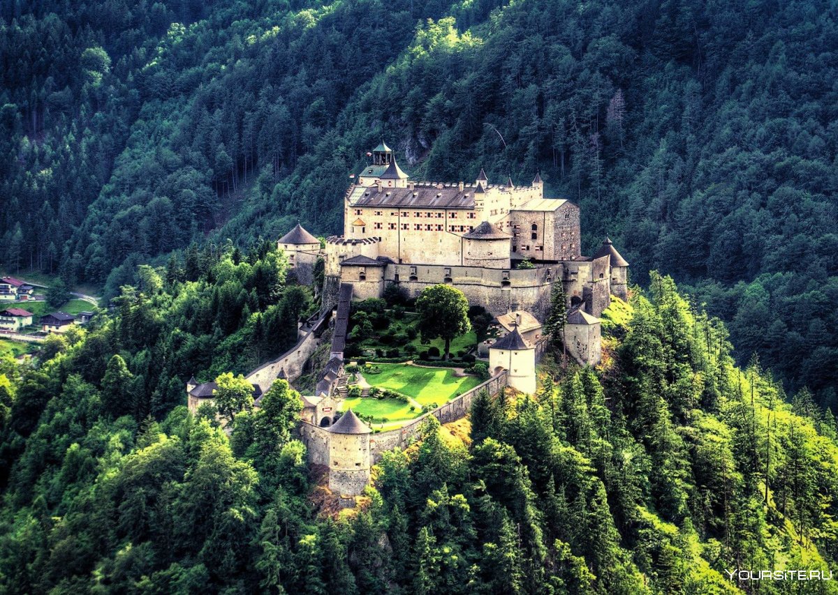Замки в австрии