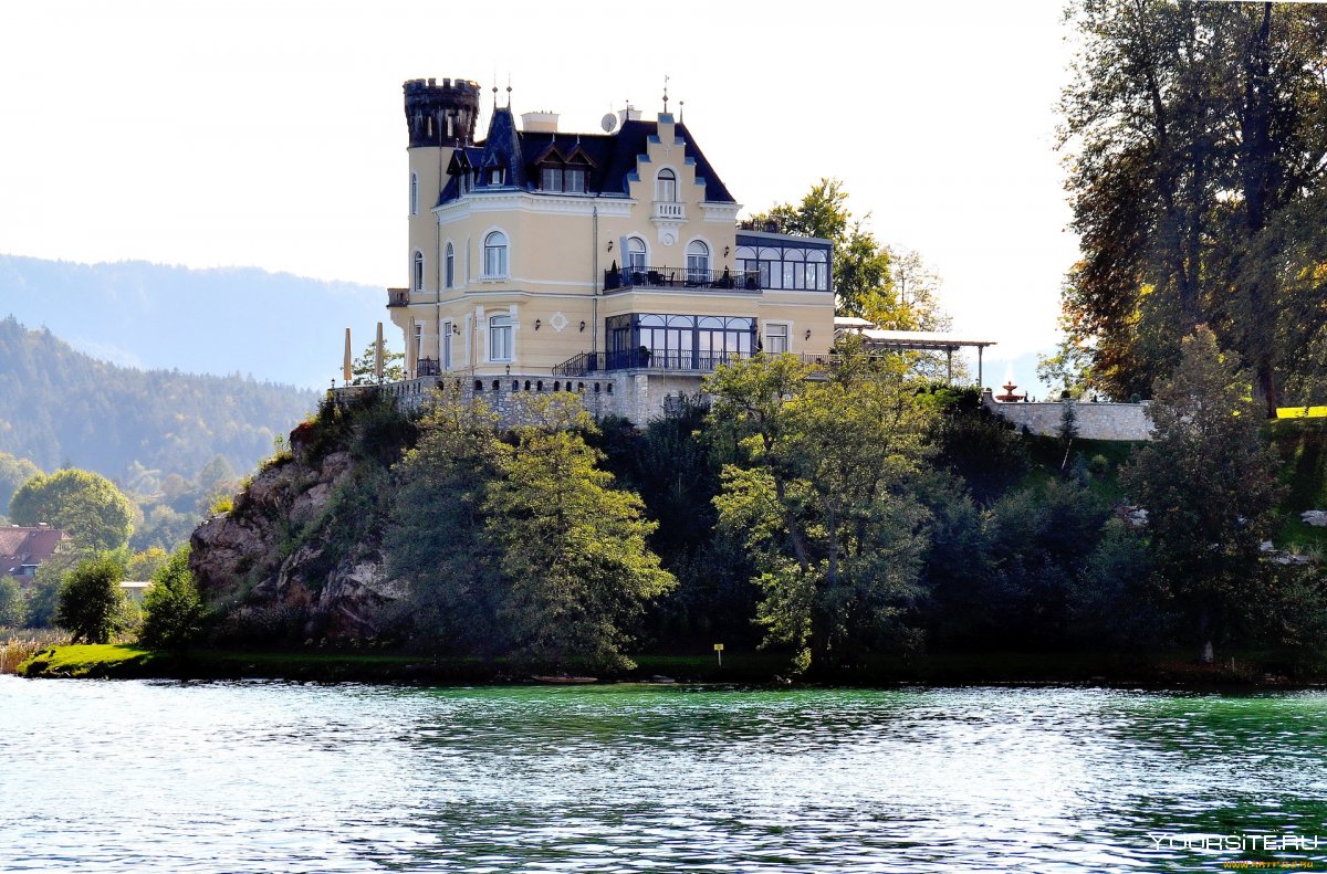 Замки Австрии на реке