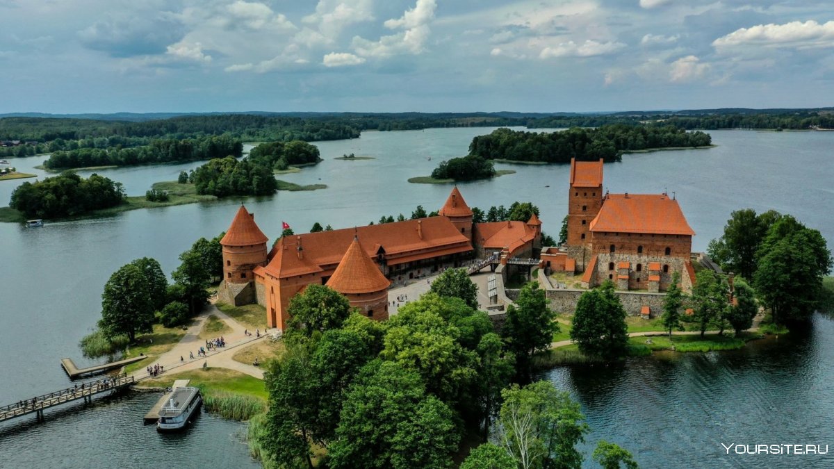 Литва Вильнюс Тракайский замок